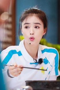 我们来了蒋欣表情包,笑出腹肌的“我们来了”经典瞬间